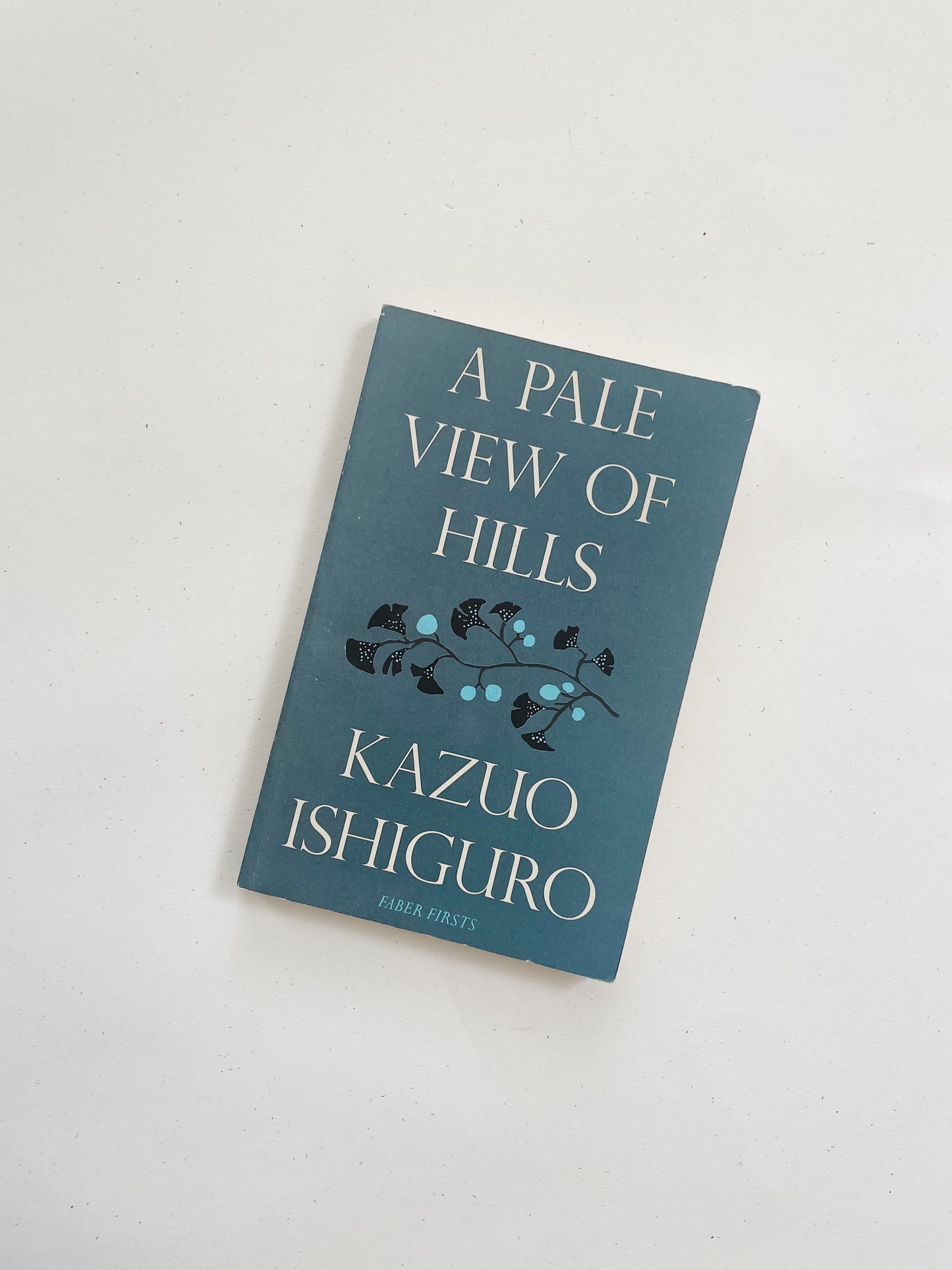 A Pale View of Hills, Kazuo Ishiguro